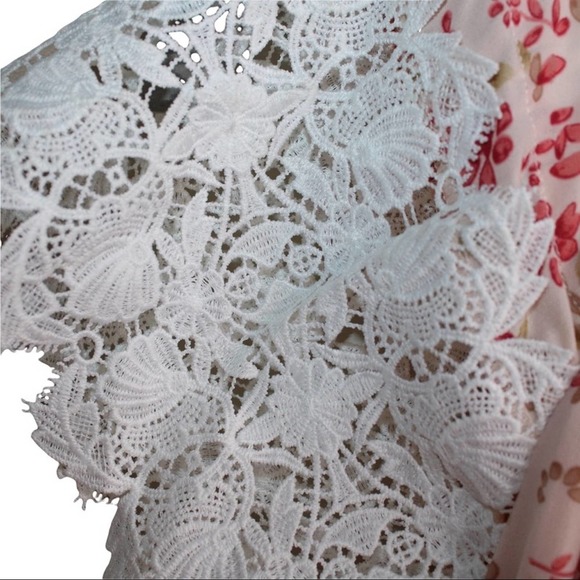 For Love and Lemons Mini Dress Off Shoulder Tiered Lace Floral Pattern Small - Picture 8 of 9